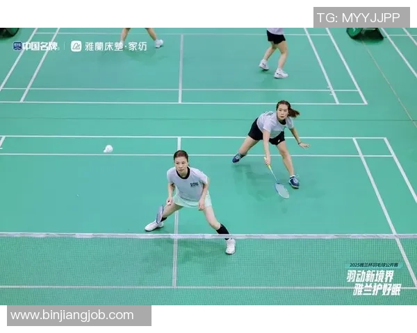 深圳羽毛球队荣登全国团队协作排行榜第二名展现卓越实力与团结精神 深圳羽毛球队荣登全国团队协作排行榜第二名展现卓越实力与团结精神