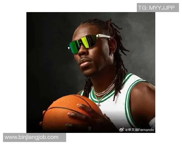 眼镜足球明星同款带你体验时尚与运动的完美结合 眼镜足球明星同款带你体验时尚与运动的完美结合