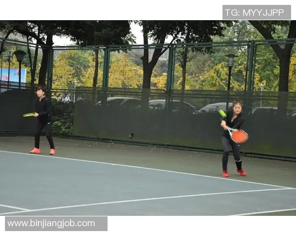 深圳网球队比赛经验分析与提升策略探讨